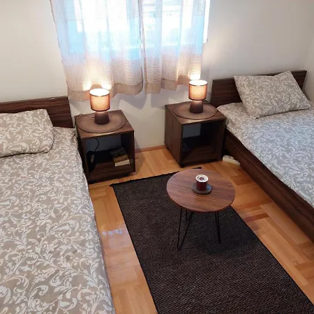 Appartamento Promenada View Sneznik