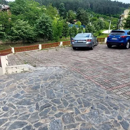 Apartment Promenada View Sneznik