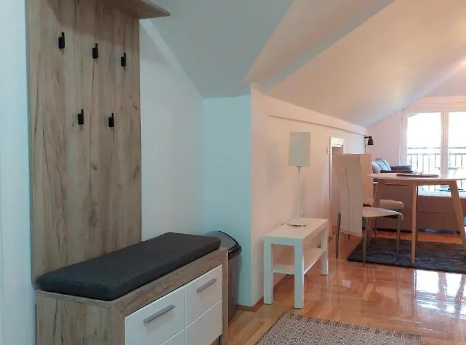 Promenada View Sneznik Apartamento